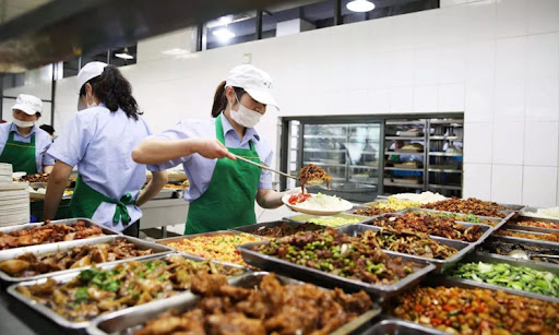 學校飯堂承包