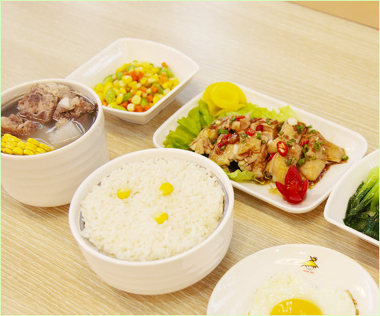 綠都（膳食）集團部分領導受邀參加家業天下 財富傳承——第三季「天下」論壇活動