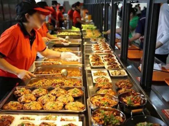 食堂承包公司告訴您，白菜的營(yíng)養價(jià)值有哪些？
